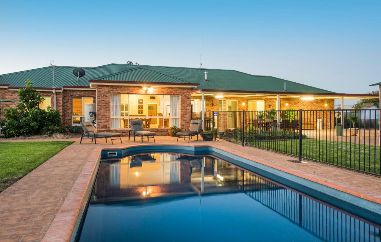 Colonial Court House Villa Mudgee Exterior foto